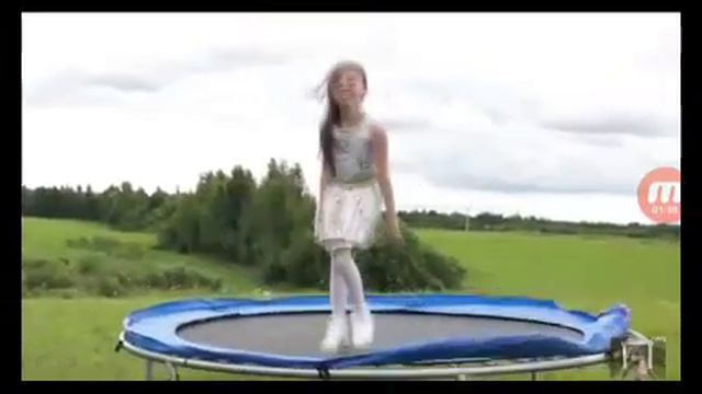 Песня ,,Падала" Алиса Кожикина