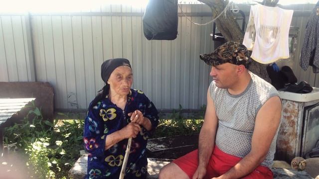 В гостях у бабушки Шуры  2 ЧАСТЬ  Щенки  Visiting Shuras grandmother