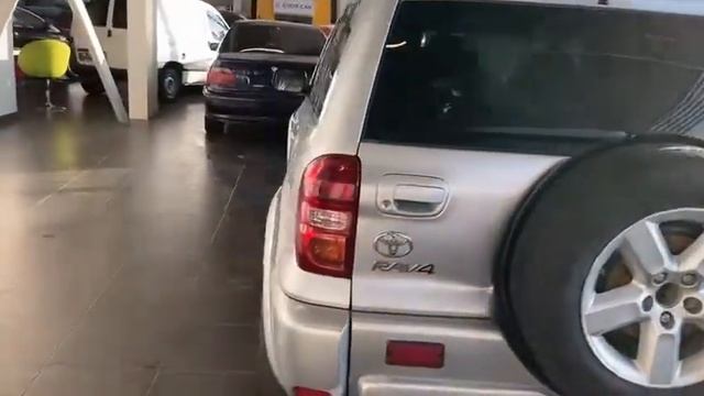 Toyota Rav 4 2004 года выпуска