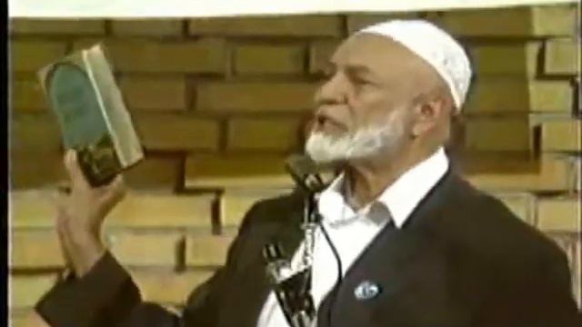 Ahmed Deedat Answer - Jesus had the chance to teach the TRINITY but he didn't!