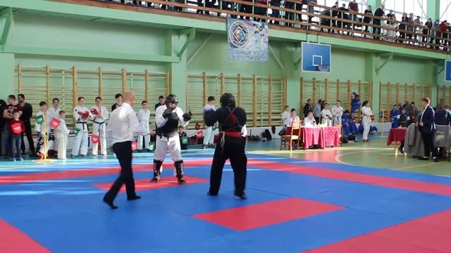 Александр  Угрюмов  Черное кимоно  1 Бой  ХХ турнире по Кобудо