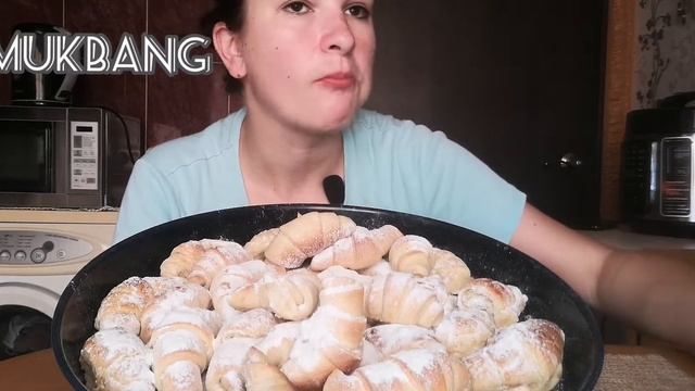 EATING ASMR