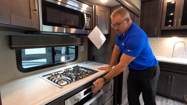 Feature Friday: Reflection 340RDS