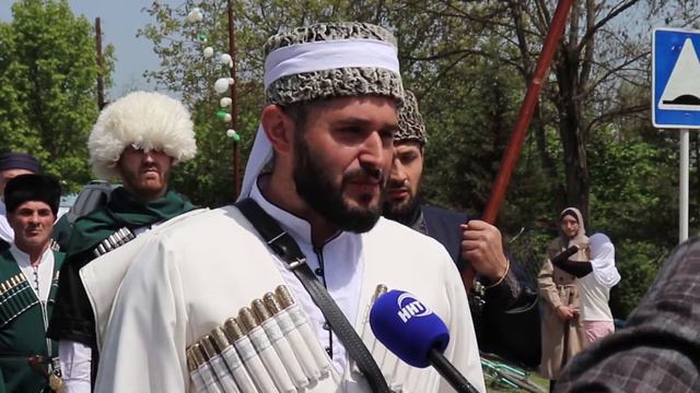 Зиярат к Реликвиям Пророка Мухаммада (мир ему и благословение) в с. Ярая Казмаляр.
