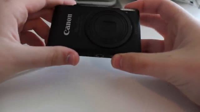 Canon ELPH 300HS Unboxing