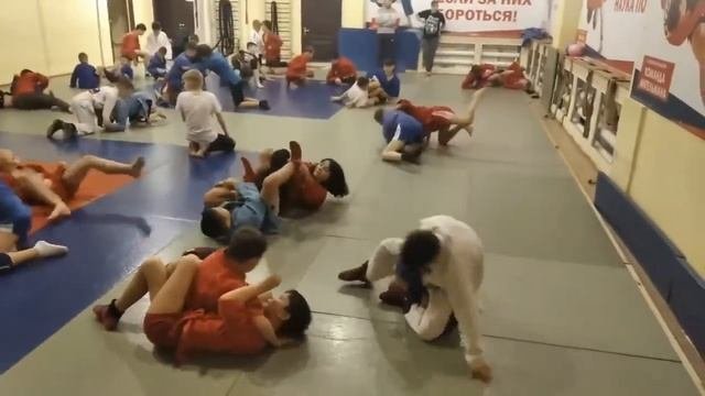 Спарринги между самбистами СК 