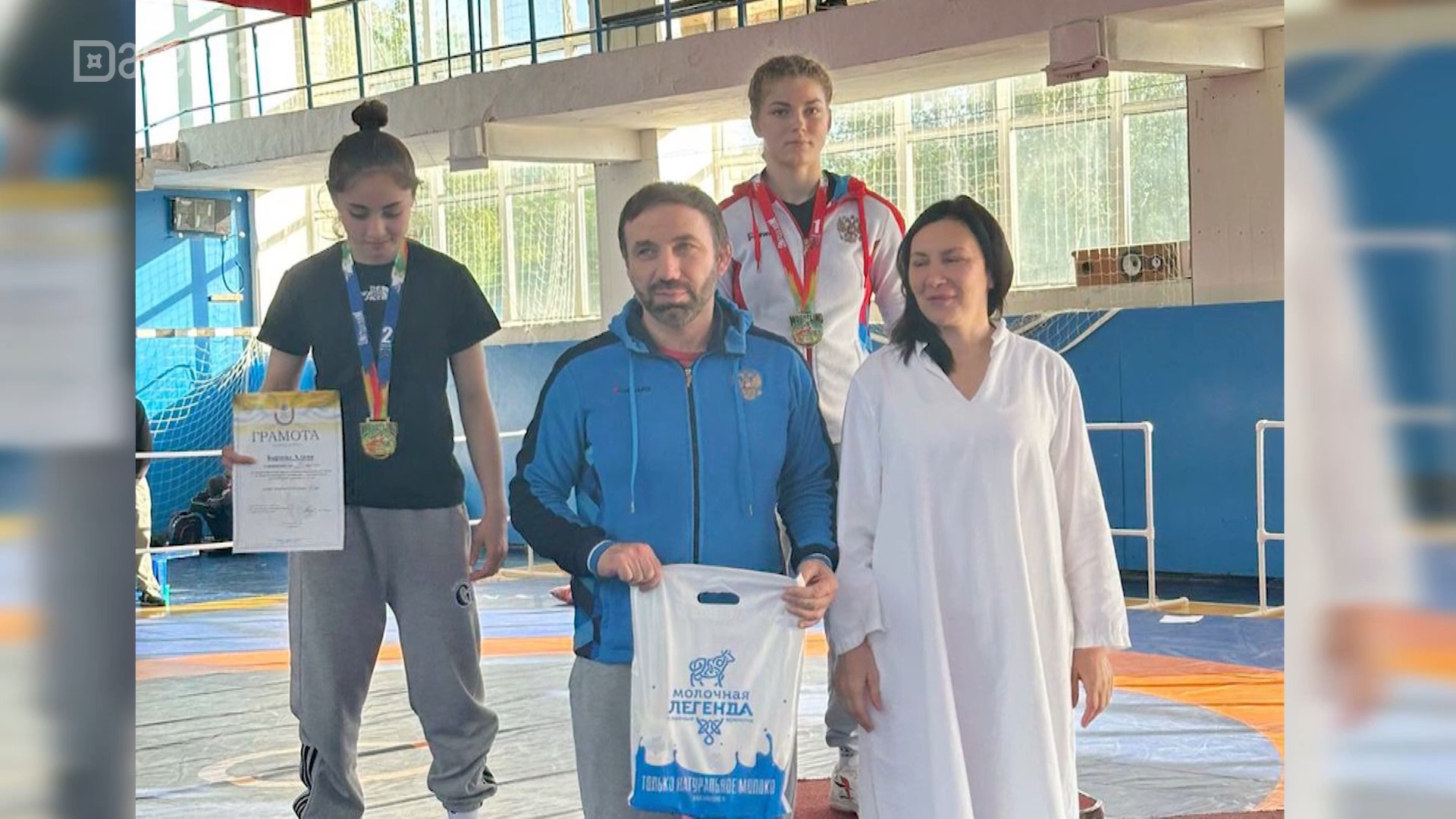 Дагестанские спортсменки победили на этапе Спартакиады учащихся России по женской борьбе