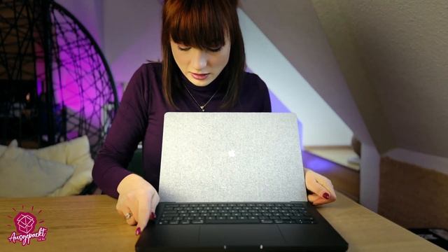 MacBook Pro ausgepackt - Space Black VS. Space Grey