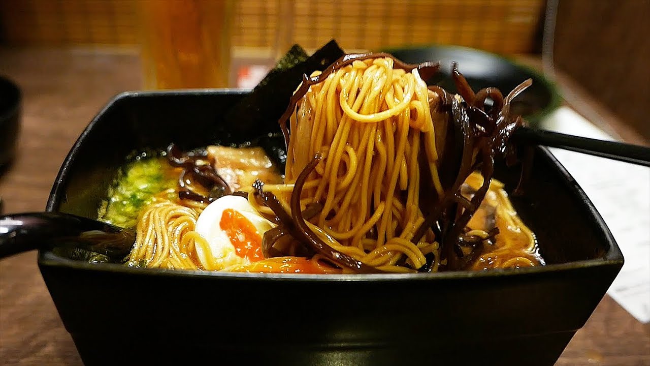 Японская еда – ИЧИРАН Лучший рамен в мире! Фукуока Япония