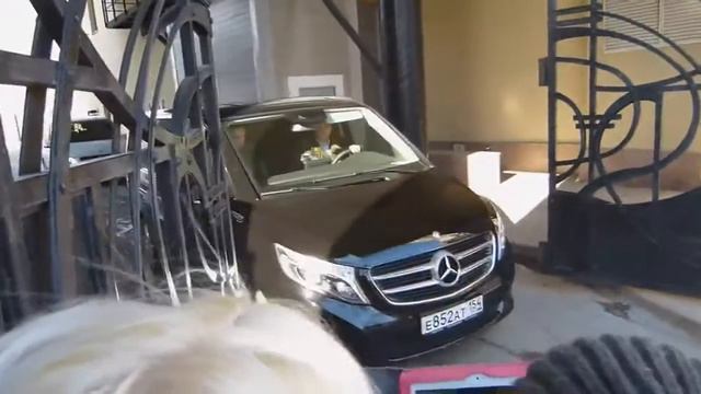 Jared Leto rear exit Marriott Novosibirsk