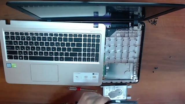 Замена HHD на SSD Asus VivoBook