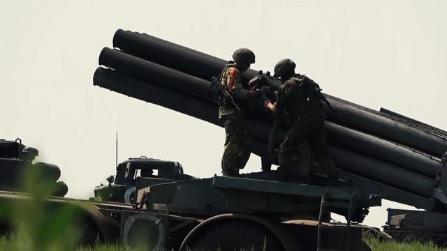 Боевая стрельба расчетов РСЗО «Ураган» Центрального военного округа