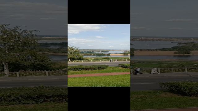 Вид с Верхне-Волжской набережной на Гребной канал