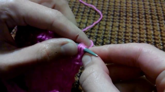 Красивый узор спицами. Beautiful Knitting Pattern.