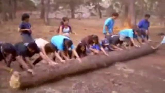 Waka Waka Scout - ScouTube.com