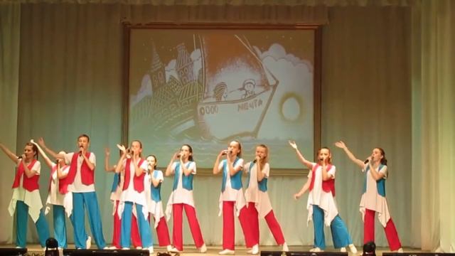Три цвета надежды.  Музыка И. и И.Нужины. Разные исполнители песни