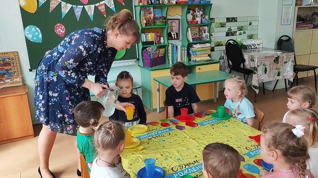Открытое занятие «ДЕНЬ РОЖДЕНИЕ ЛУНТИКА»