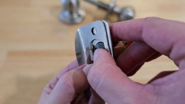 How Burglars Can Break In Using a Water Bottle and How To Stop It
