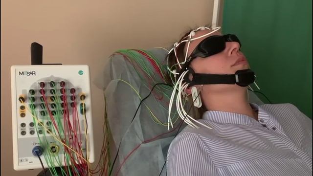 Электроэнцефалография на аппарате Мицар