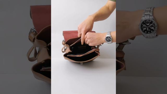 Рюкзак из натуральной кожи в стиле минимализм коричневого цвета