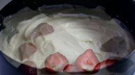 Easy One Bowl Strawberry Cake