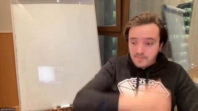 Живой разбор участника Василия! Почему не следует развиваться в нескольких направлениях одновременн