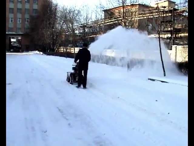 Снегоуборщик к мотоблоку Угра