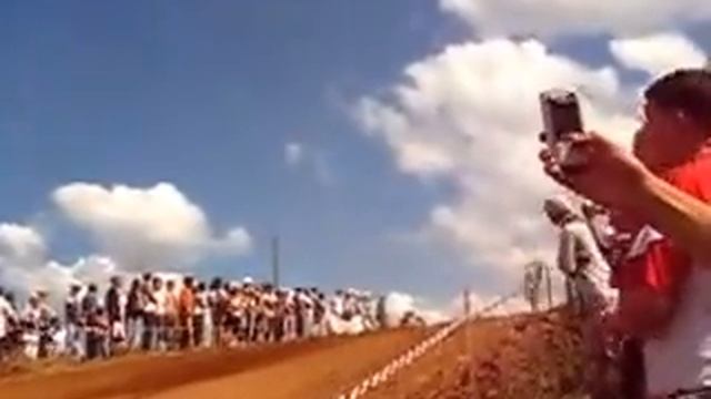 Видео прыжков мотоциклов на соревнованиях