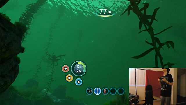 The Ocean Larva with Whiplash (Subnautica VR, Part 1)