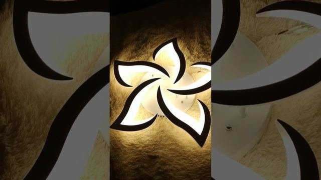 Люстра потолочная светодиодная LED Лотос. Обзор.