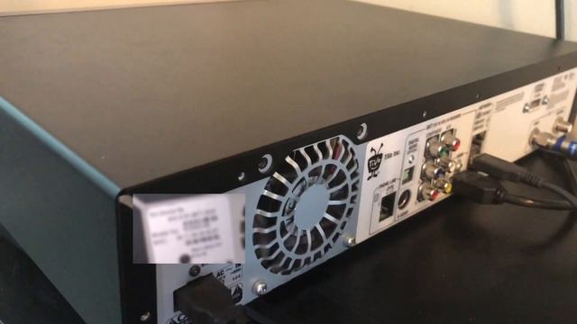 How to fix the green blinking light on a Series 3 TiVo