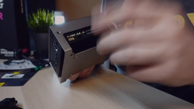 ASSEMBLO UN MICRO PC AMD DA 399 €