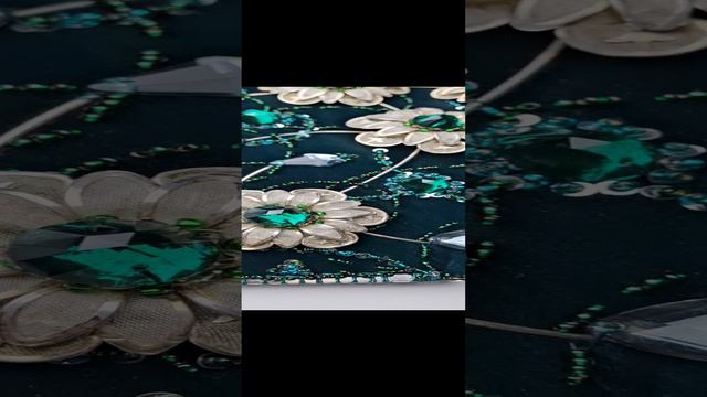 Сумочка с 3D вышивкой.mp4