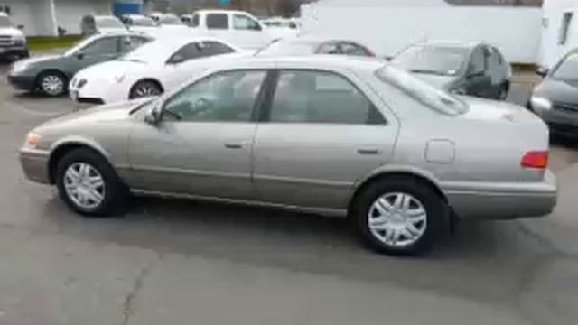 2000 Toyota Camry in Gladstone OR