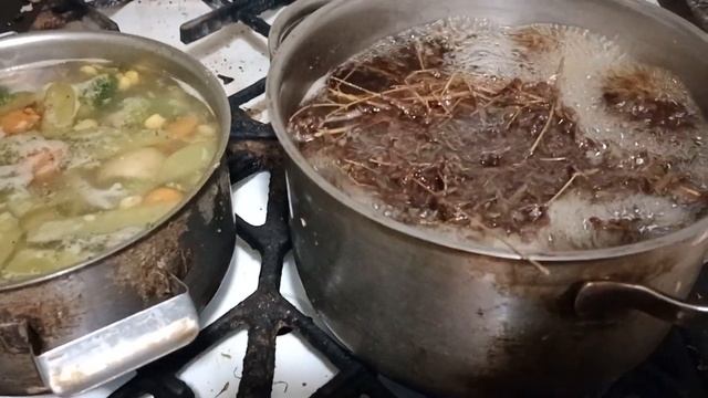 Овощной постный суп  и Отвар травы Зверобоя.