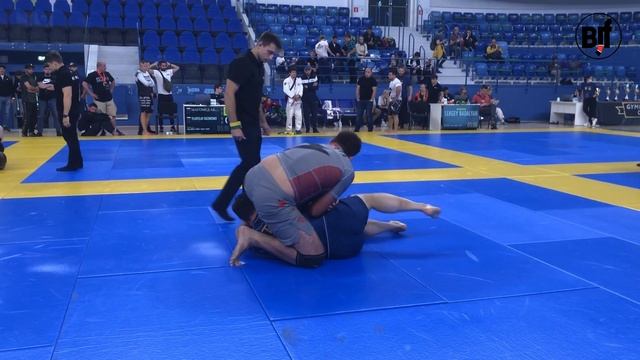 Ulashev vs SARKISOV (GYMNASIUM CUP XV/ NO-GI PURPLE ULTRA HEAVY)