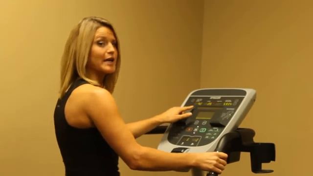 How To Use a PRECOR EFX 833 Elliptical