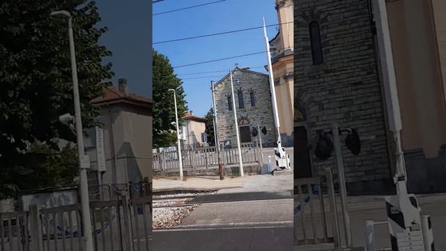 4 часа добиралась до места съёмки когда оно было в получасе езды от Милана!