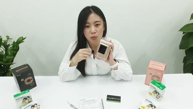 Mở Hộp Và Review Máy Ảnh Lấy Liền Fujifilm Instax Mini LiPlay - In ảnh “biết Nói” độc Nhất VN