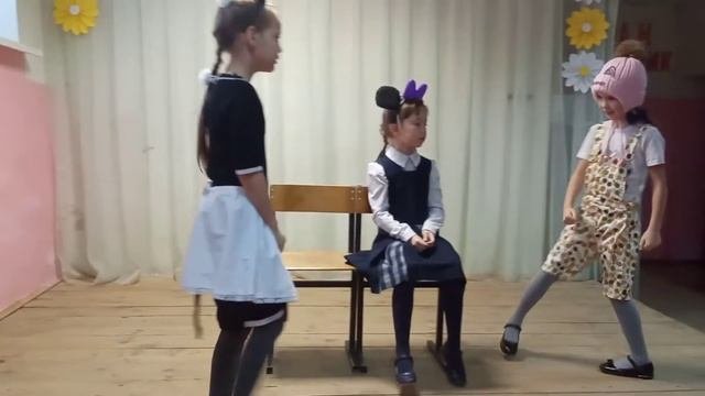 Спутник - Сказка о глупом мышонке