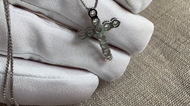 Колье крест с бриллиантами 1.4к