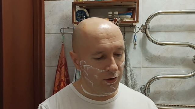 Лезвие Shark Platinum на обзоре. Станок R41 мыло Cella помазок Yaqi после бритья ТДС