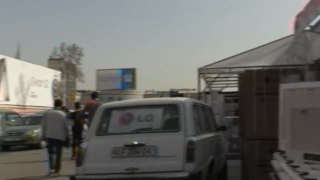 Дунё: Путиннинг ўйини ўзбек динозаври ва сўмнинг қурби