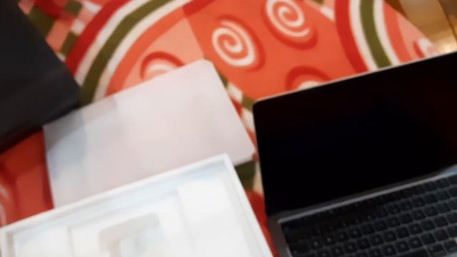 How To Charge MacBook Air M2 with USB C Cable | First Time