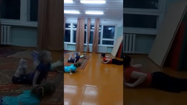 урок танцев у внучки