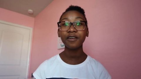 Customizing + Review of my MacBook Pro! | photo collage, aesthetic wallpaper, and suggestions