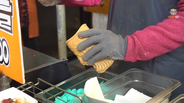 아이스크림 붕어빵 / Fish-Shaped Bun with Ice Cream - Korean Street Food / 대구 서문시장 길거리 음식