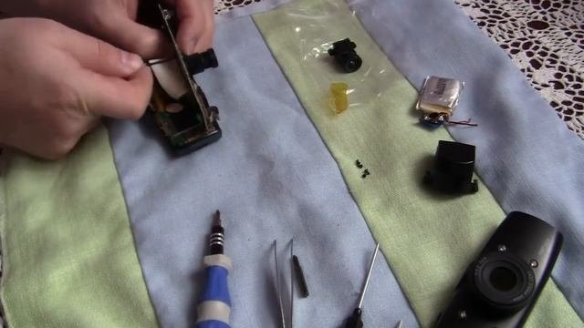 Replacement Of A Lens Of The Video Recorder
