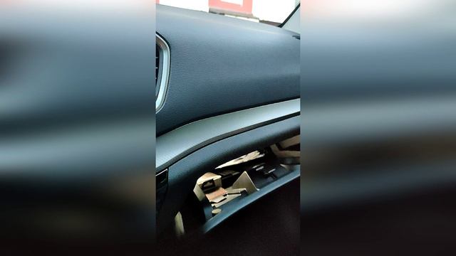 Lada Vesta NG открытие бардачка с микролифтом от MITSUBISHI артикул: 8006A188