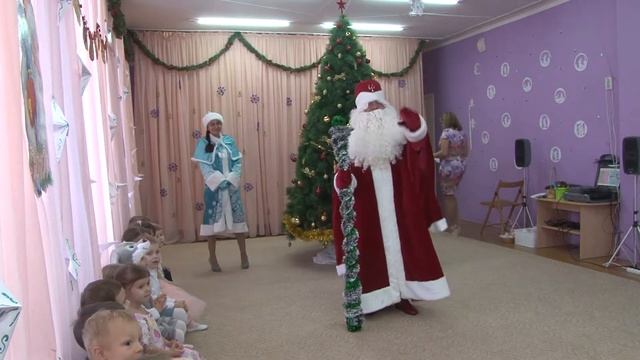 Новогодний утренник в дс Теремок мл.гр. Самара 22.12.2016